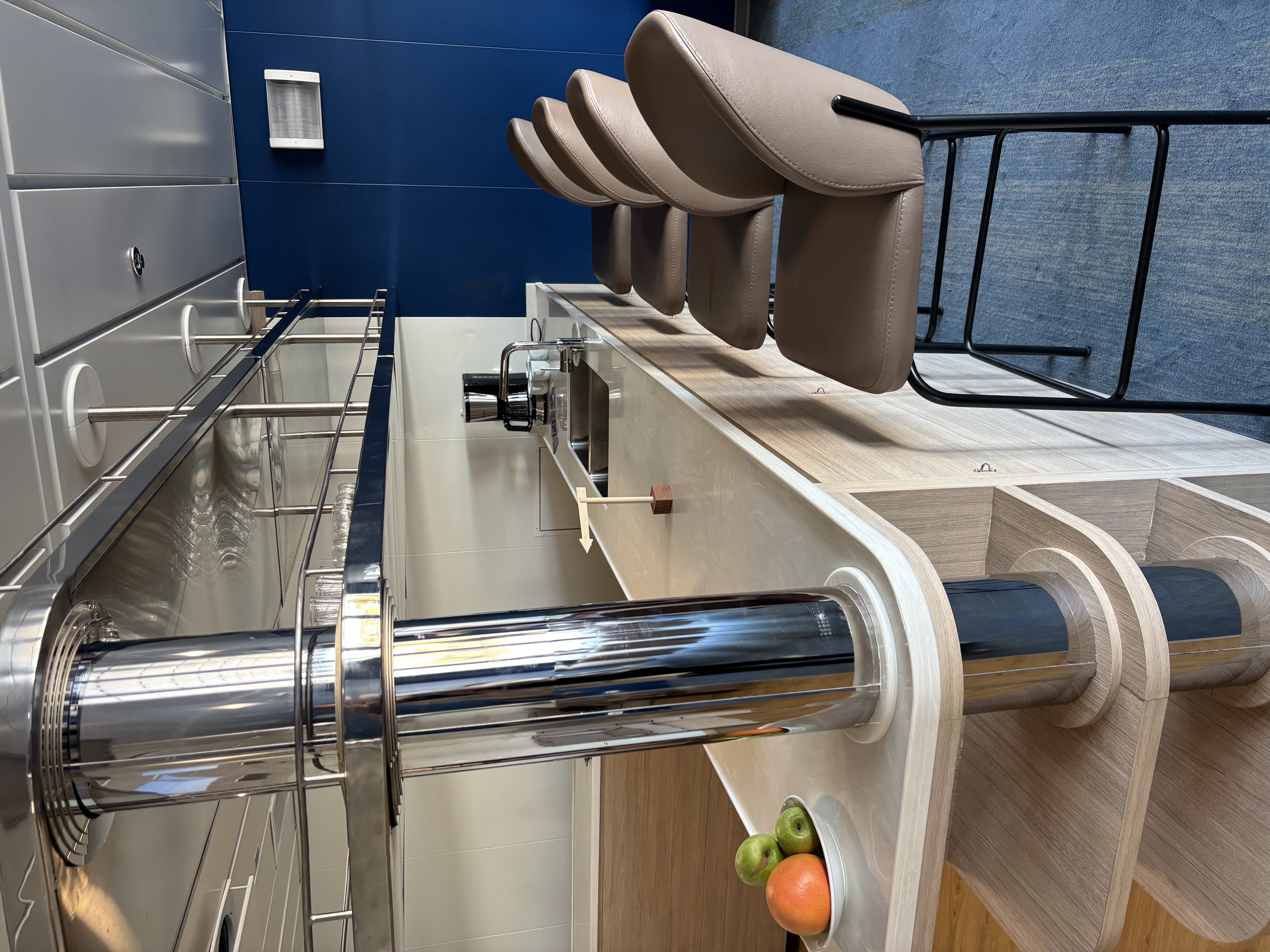 Internationale Frachtschiffreisen Pfeiffer - IFR 200