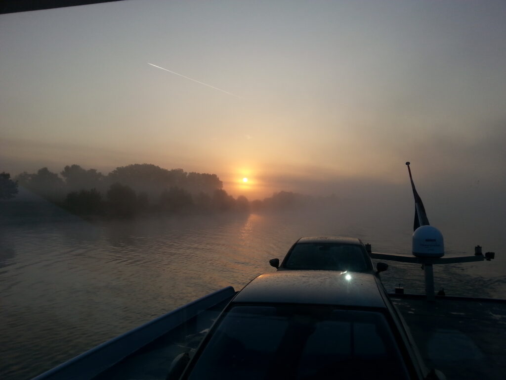 Internationale Frachtschiffreisen Pfeiffer - A-Z - PKW - Wohnmobile - Motorräder