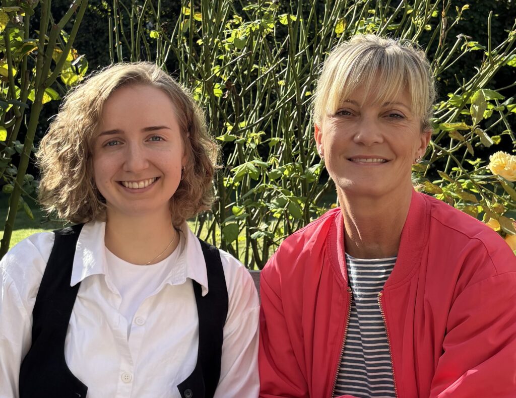 Frachtschiffreisen Pfeiffer - Team - Jana Mateja, Katharina Hildebrandt-Kriatchko